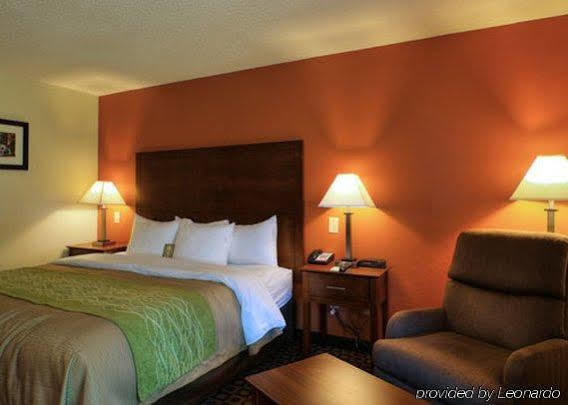 Comfort Inn Fayetteville I-95 المظهر الخارجي الصورة