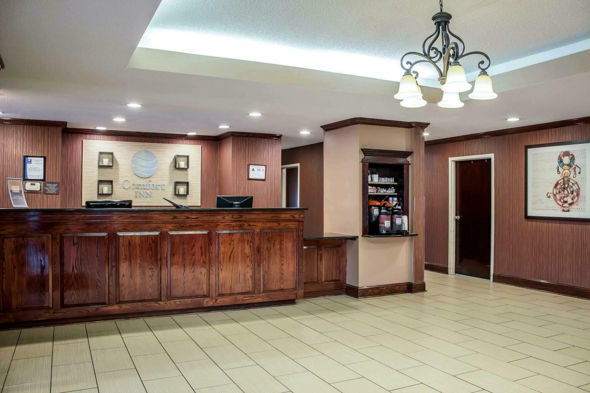 Comfort Inn Fayetteville I-95 المظهر الخارجي الصورة